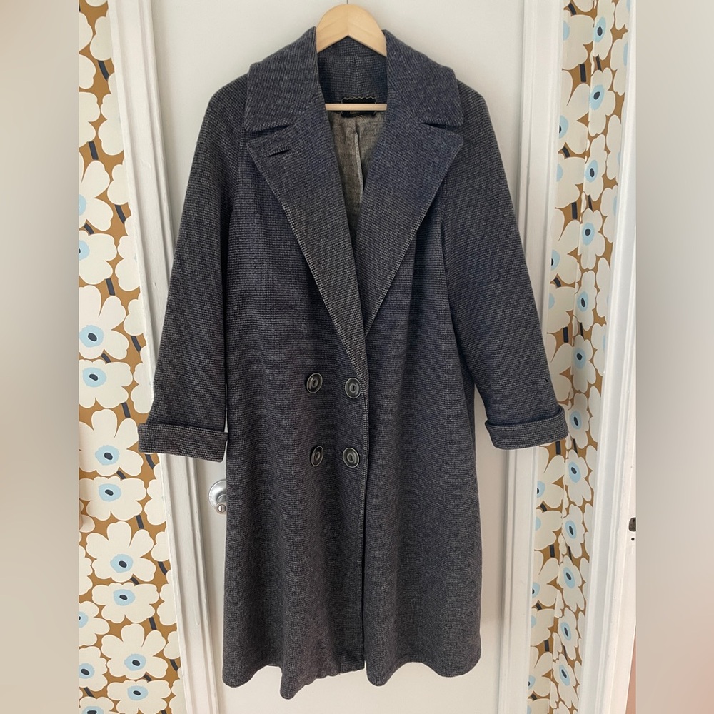Wool-Blend Double-Breasted Women's Coat in Charcoal Gray